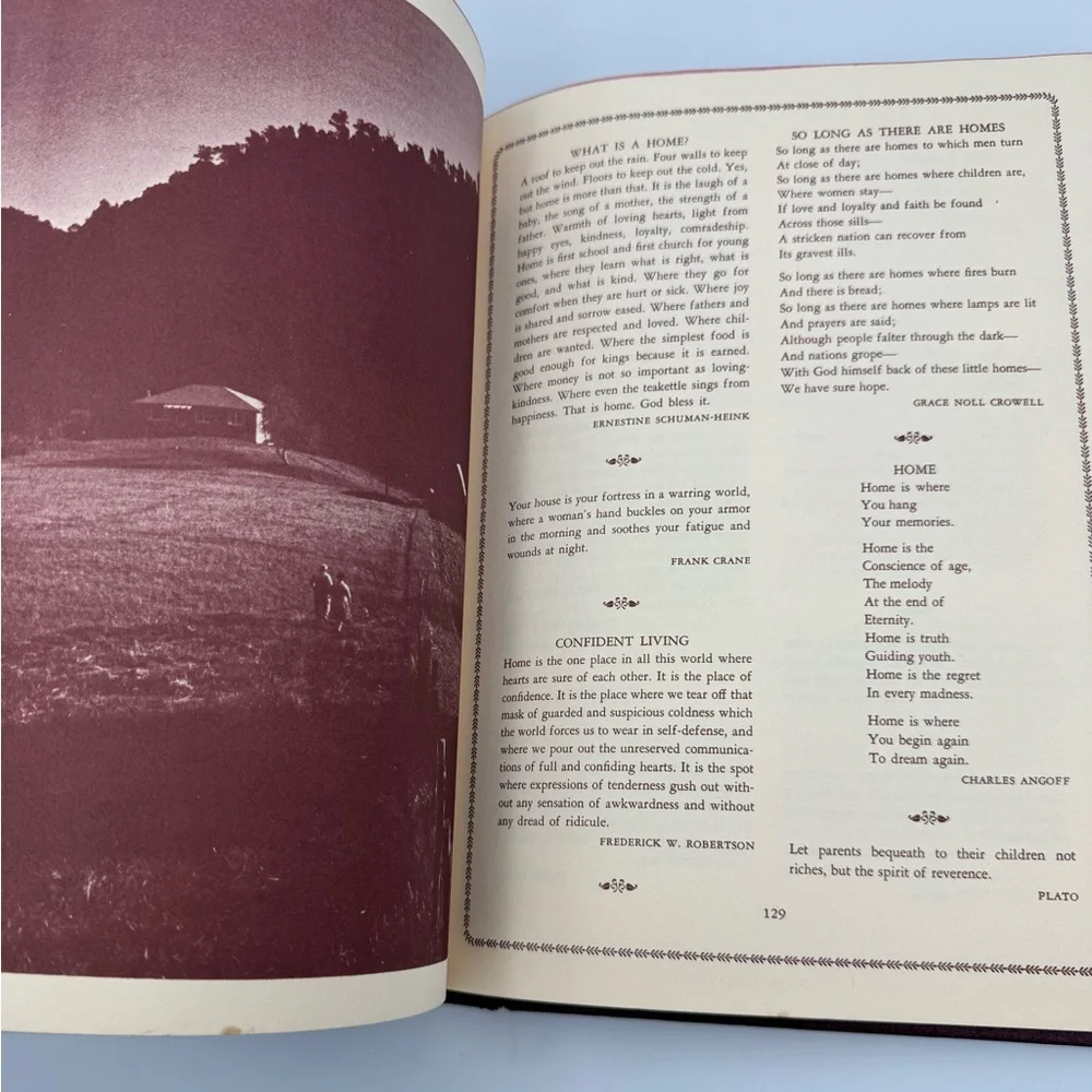 Vtg The‎ Treasure Chest Charles L Wallis 1965 Large Inspirational Book Inscribed